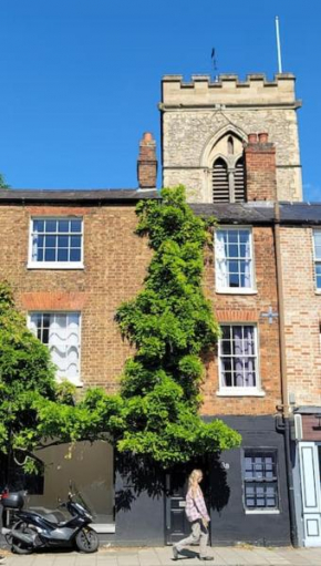 Large House in Central Oxford